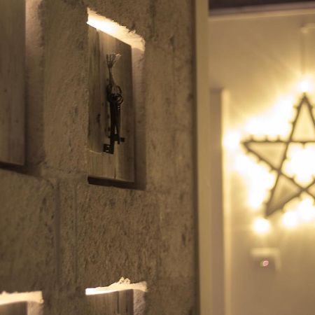 루티글리아노 Cece Nove - Sotto L'Arco B&B 외부 사진